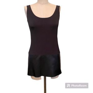 Eva Varro elegant tank with faux leather block banding on bottom hemline - Small